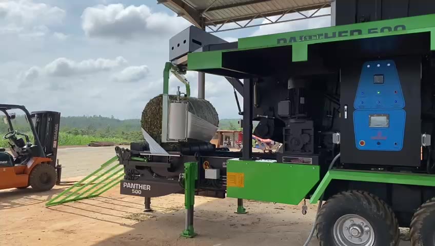 Pandangan dron ladang makanan haiwan Gemas